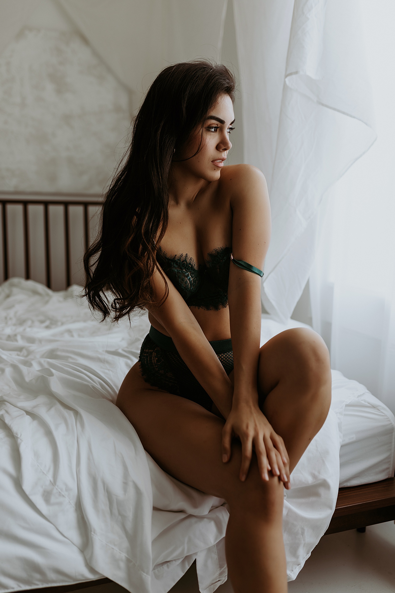 https://marycastillophotography.com/wp-content/uploads/sites/17718/2021/12/Minnesota-Boudoir-Photographer_0032.jpg