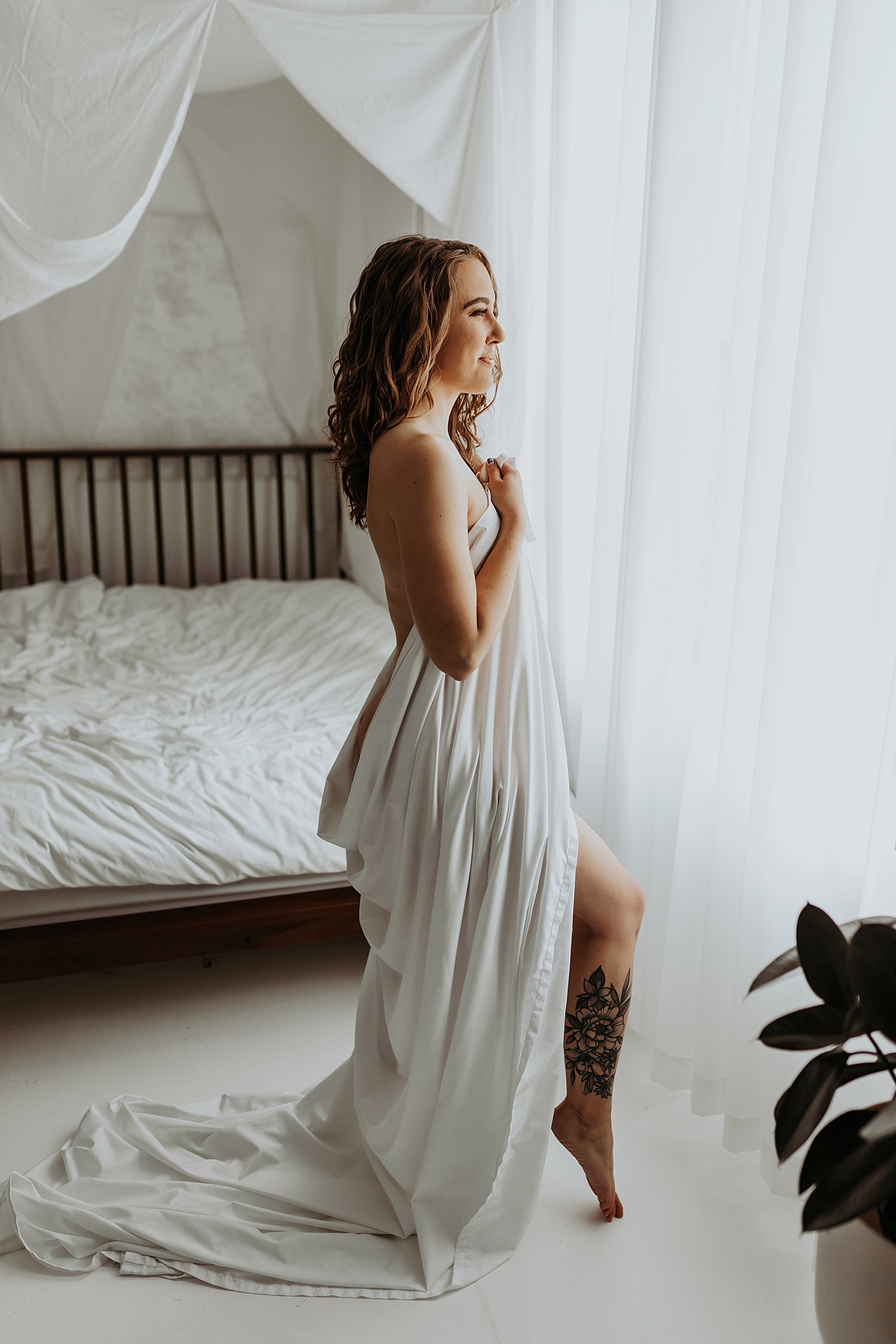 https://marycastillophotography.com/wp-content/uploads/sites/17718/2022/06/Minneapolis-Boudoir-Photographer-elisew_0018.jpg